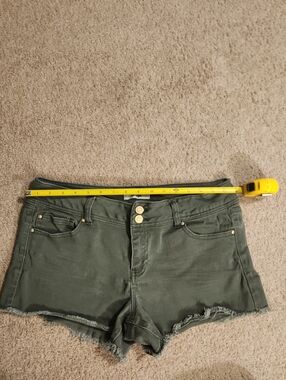 Refuge women's Olive Green Frayed Hem Denim Shorts. 3" inseam. Size 12